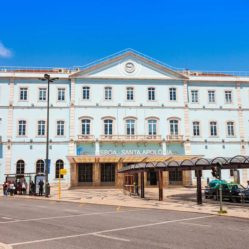 手荷物預かり所 Lisbonne Santa Apolónia駅