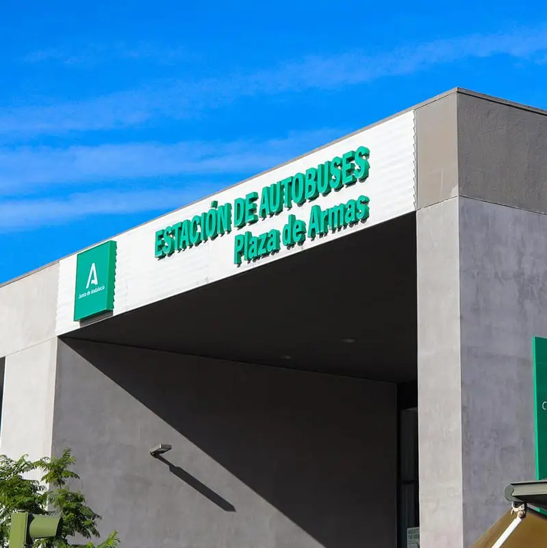 Bagagekluis Plaza de Armas bus station